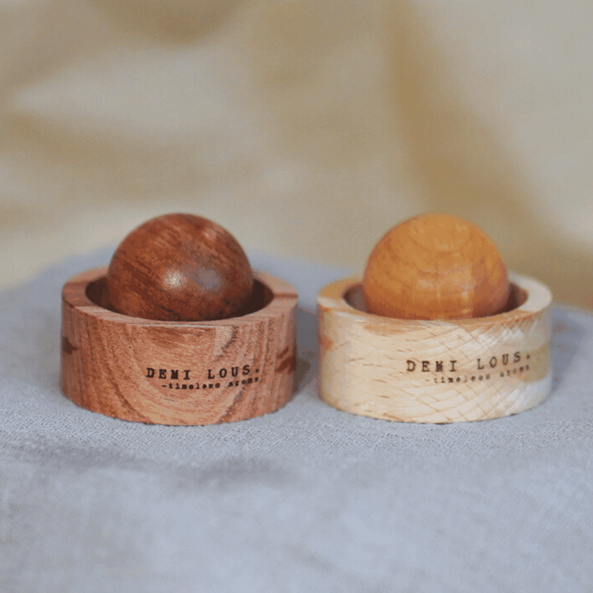 ころんと可愛い木製アロマボール